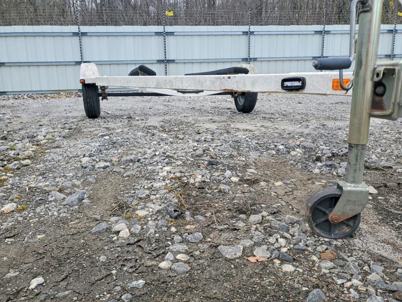 2005 Karavan Boat Trailer