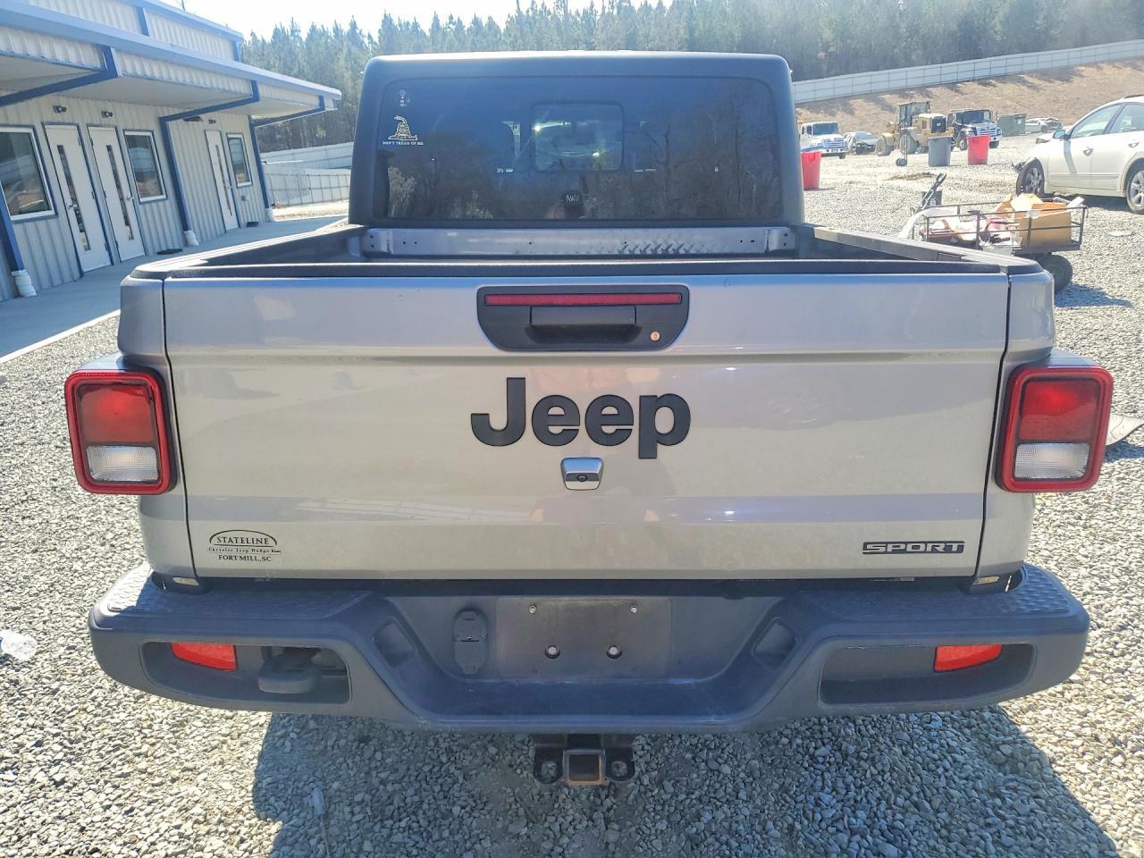 2020 Jeep Gladiator Sport