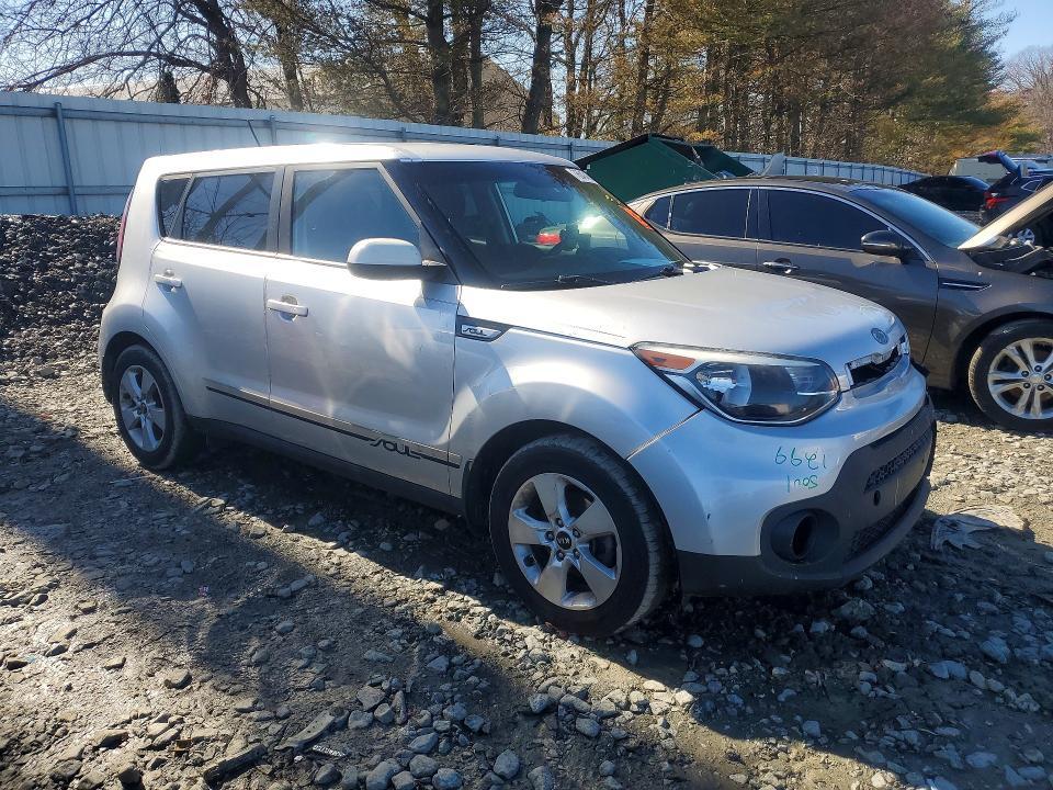 2018 KIA Soul Base