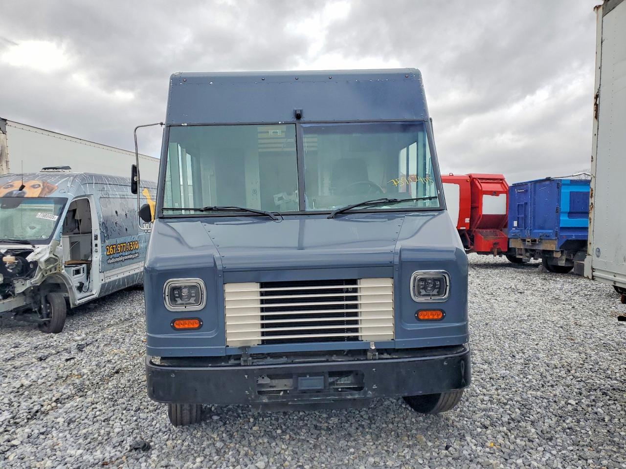 2020 Ford F59 Delivery Truck