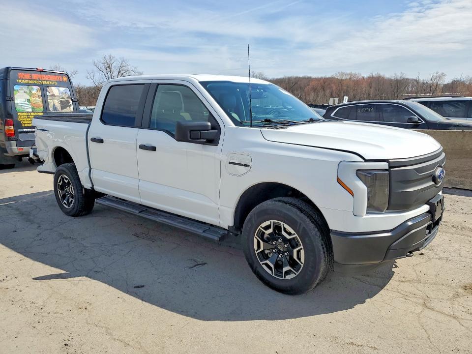 2022 Ford F150 Lightning PRO