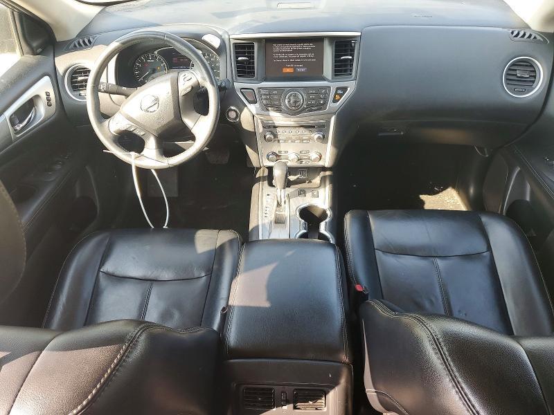 2018 Nissan Pathfinder sl