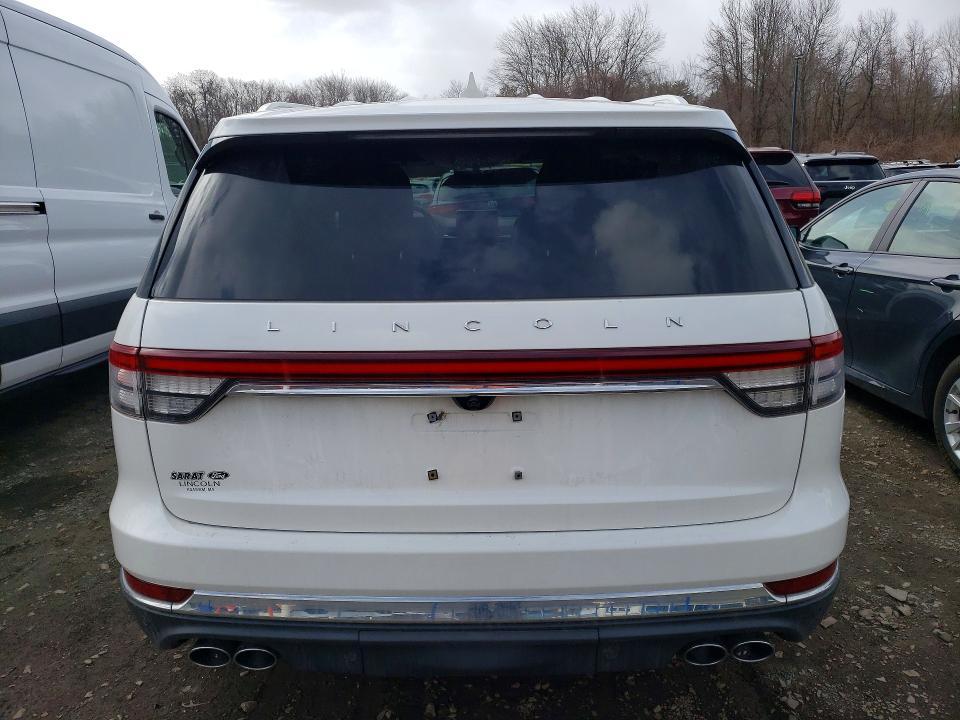 2021 Lincoln Townhouse Aviator