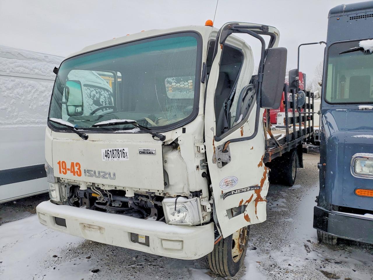 2019 Isuzu NPR XD Flatbed Truck