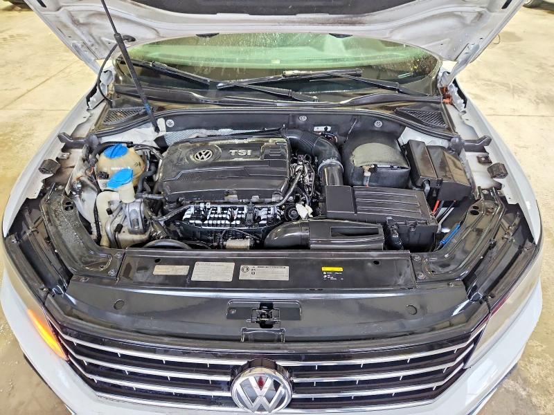 2016 Volkswagen Passat s