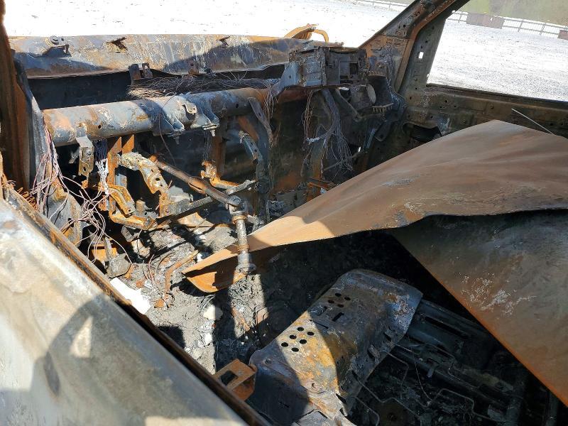 2018 Nissan NV 2500 HD S Utility / Service Van