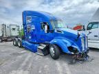 2015 Kenworth T680 Semi Truck