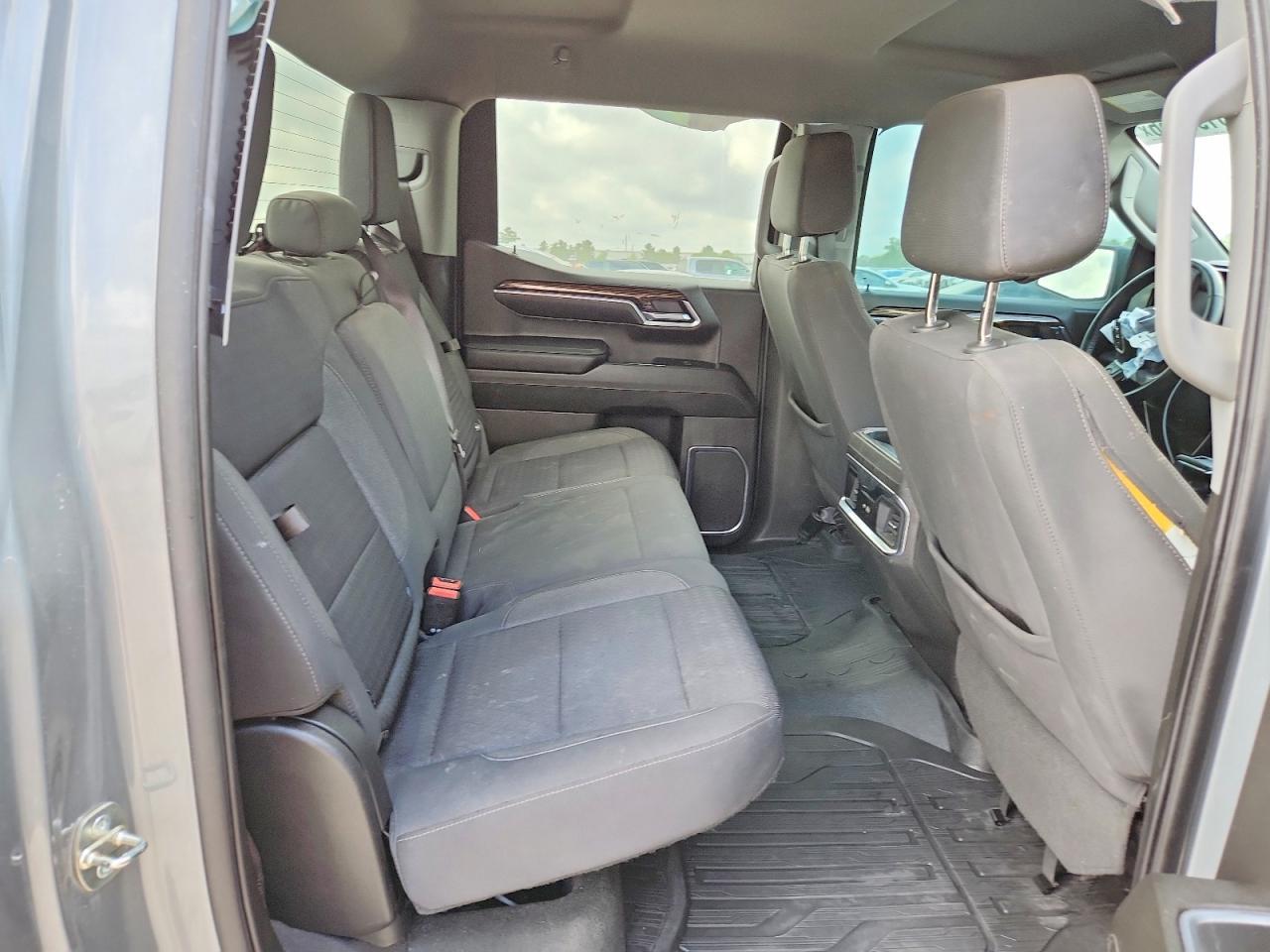 2023 GMC Sierra K1500 Elevation