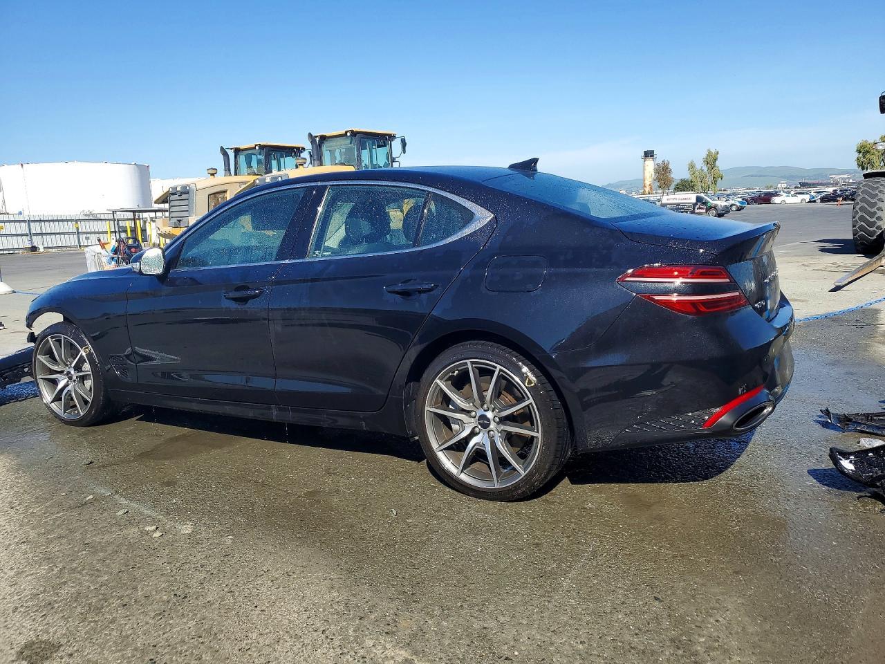 2025 Genesis G70 2.5t Standard