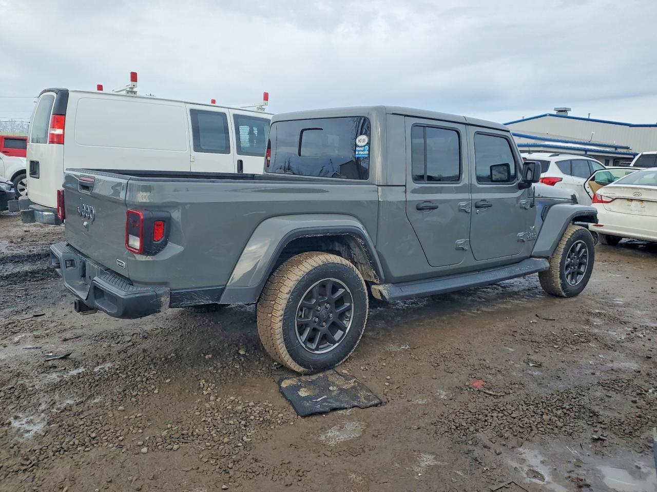 2021 Jeep Gladiator Overland