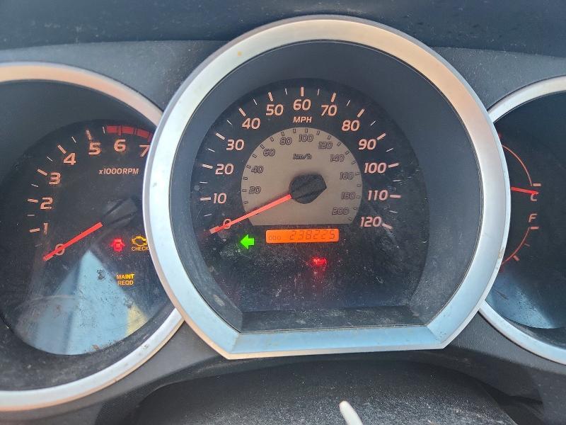 2005 Toyota Tacoma Base