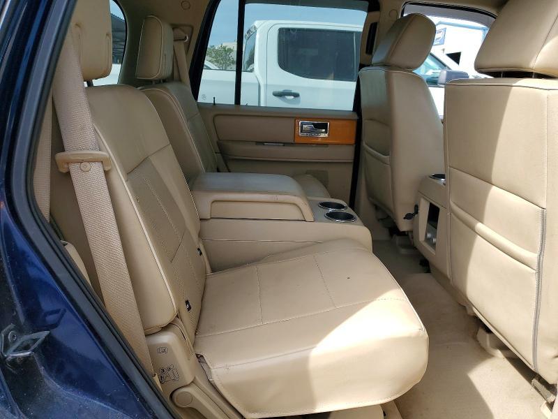 2008 Lincoln Townhouse Navigator