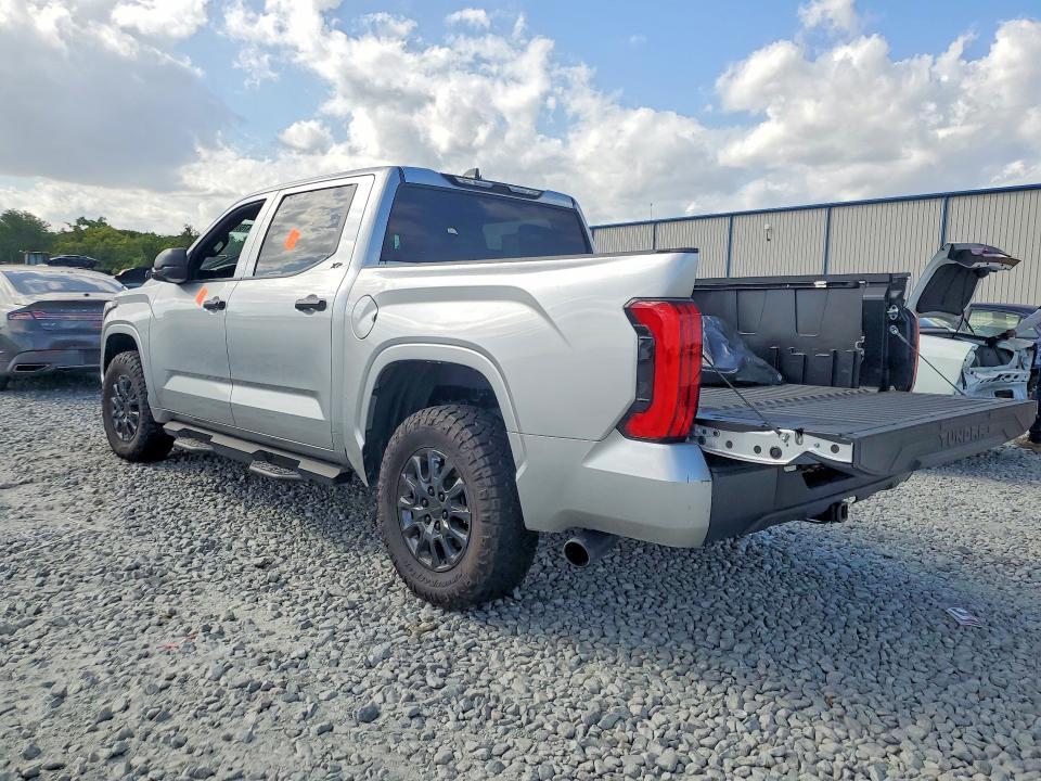2025 Toyota Tundra SR