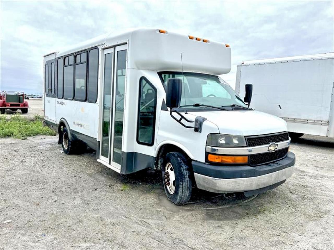 2014 Chevrolet Express Shuttle bus