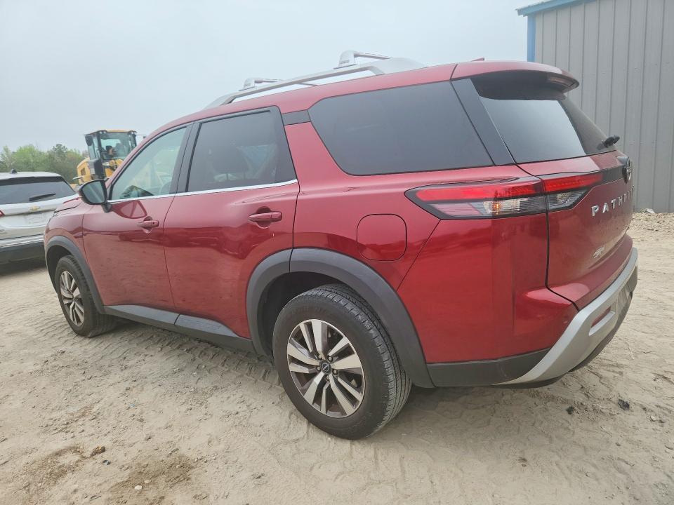 2023 Nissan Pathfinder sl