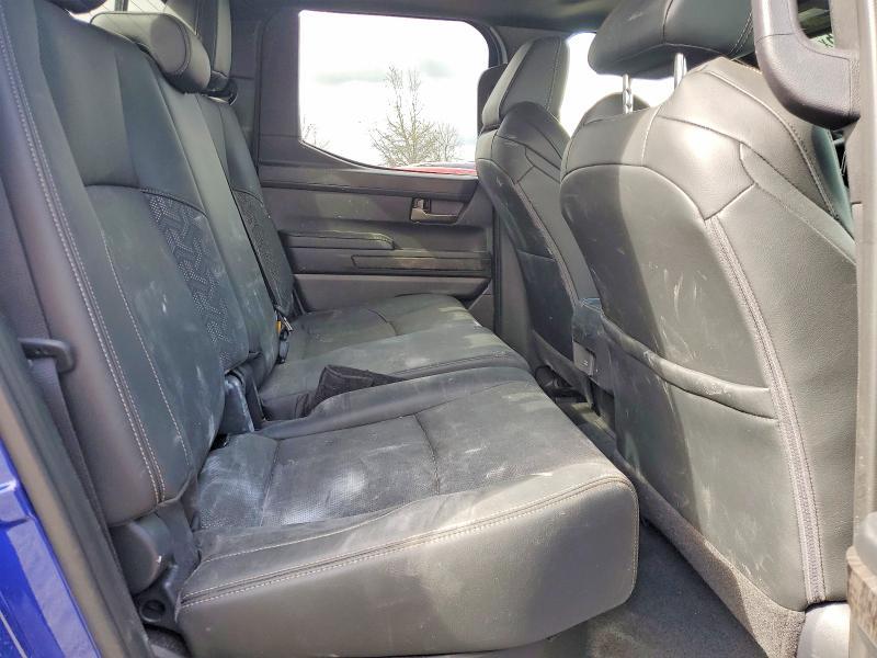 2025 Toyota Tacoma Limited HV