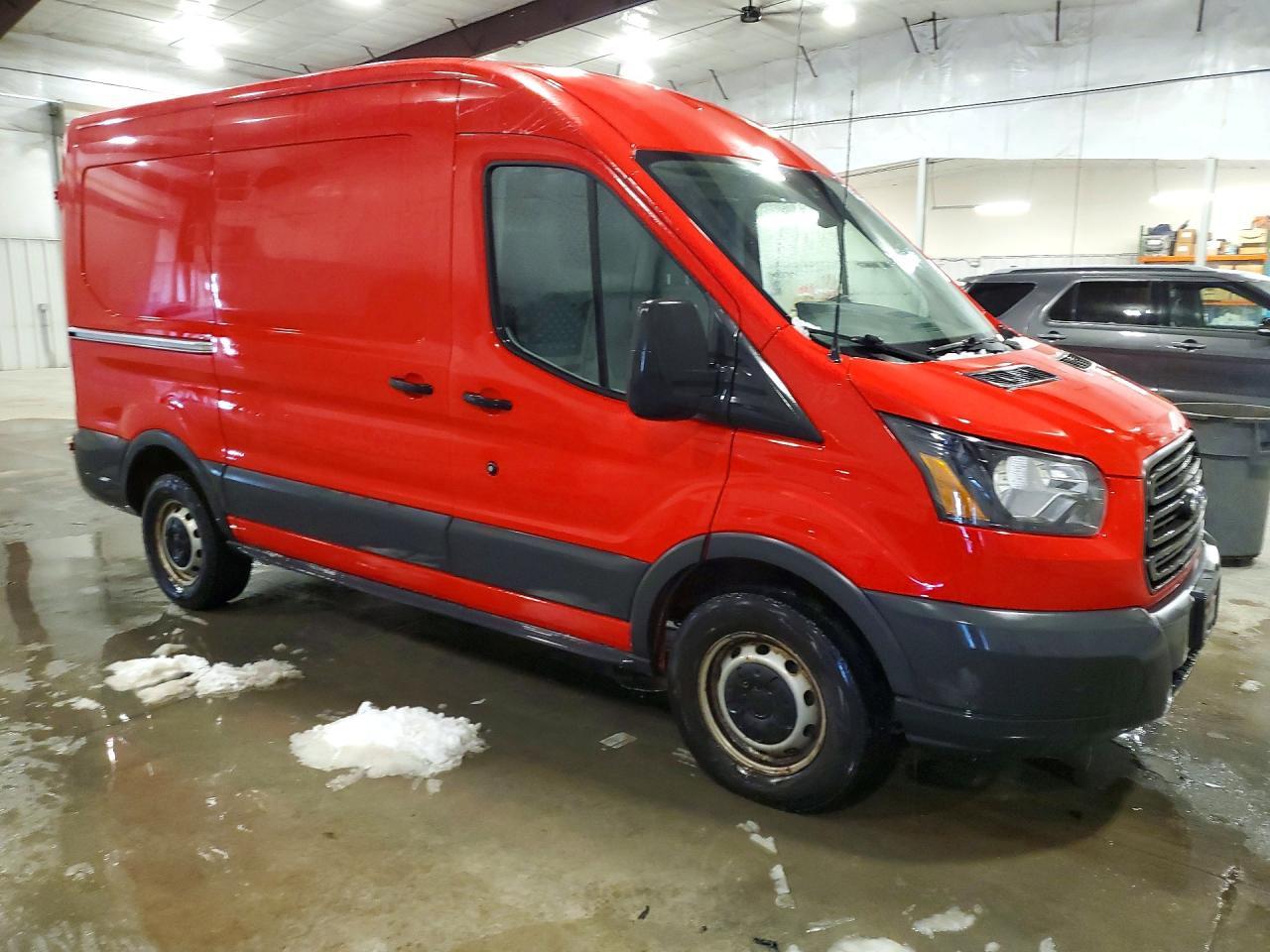 2018 Ford Transit T-250