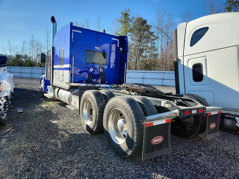 2025 Peterbilt 589