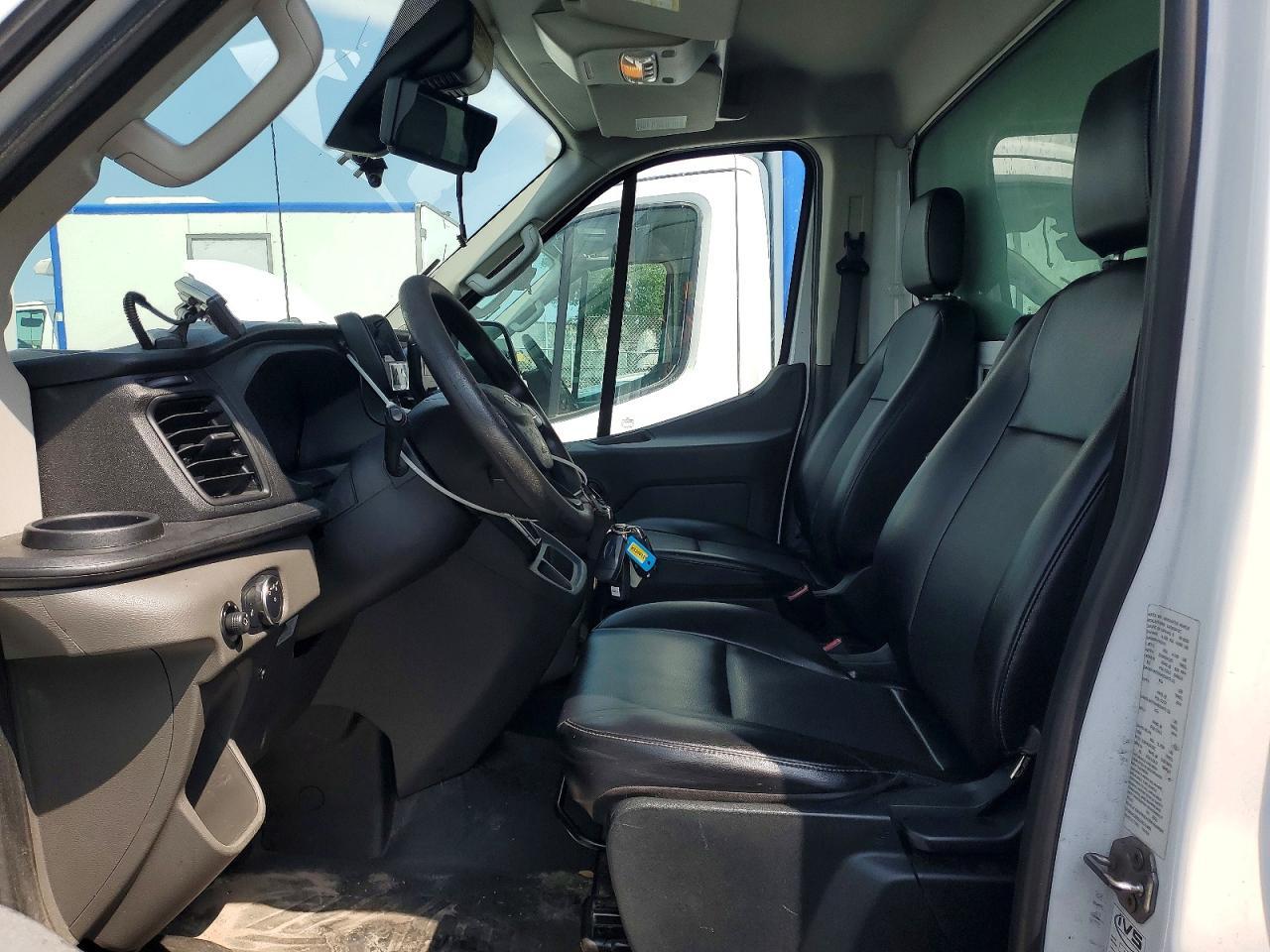 2020 Ford Transit Delivery Truck