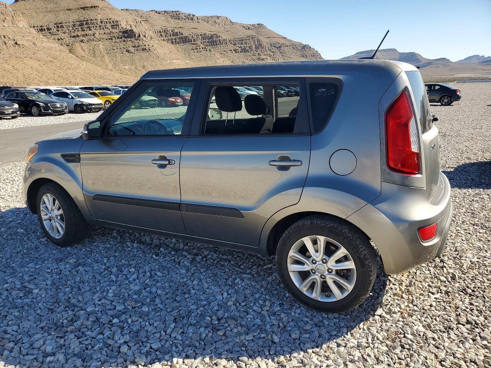 2013 KIA Soul +