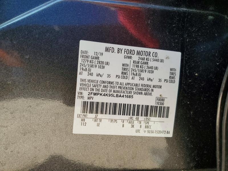 2020 Ford Edge Titanium