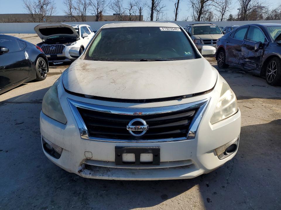 2015 Nissan Altima 2.5 sv