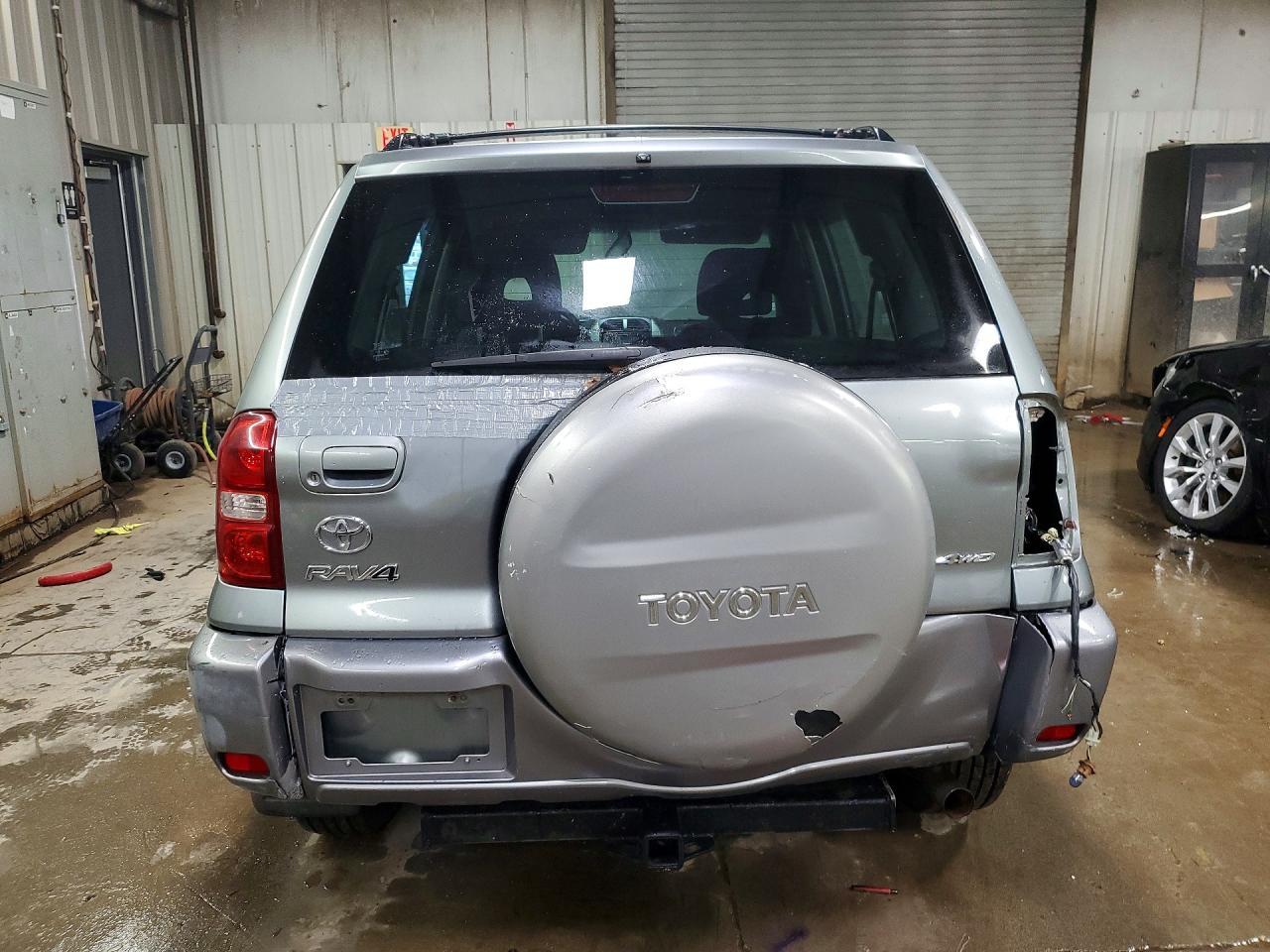 2005 Toyota Rav4 Base