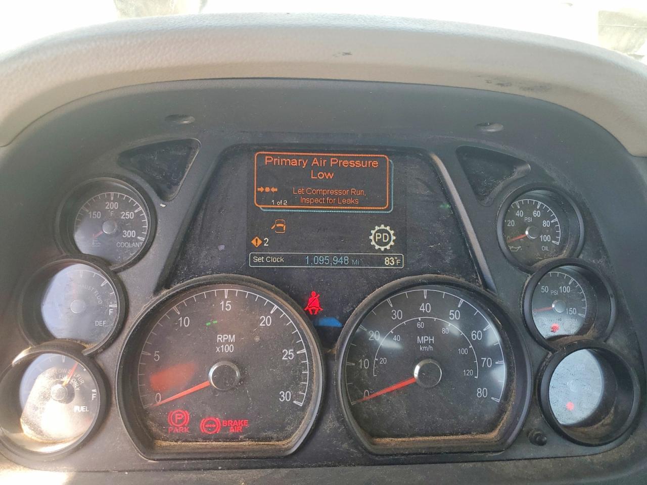 2018 Peterbilt 579 Semi Truck