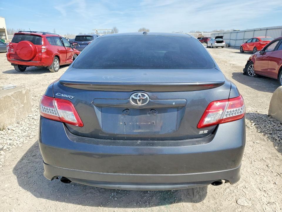 2011 Toyota Camry se