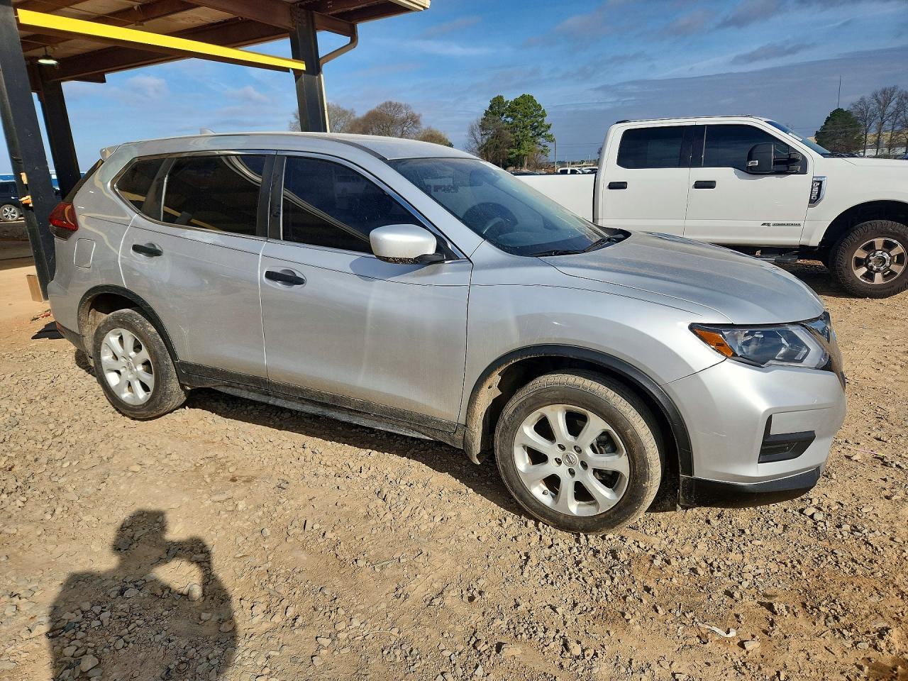 2018 Nissan Rogue s