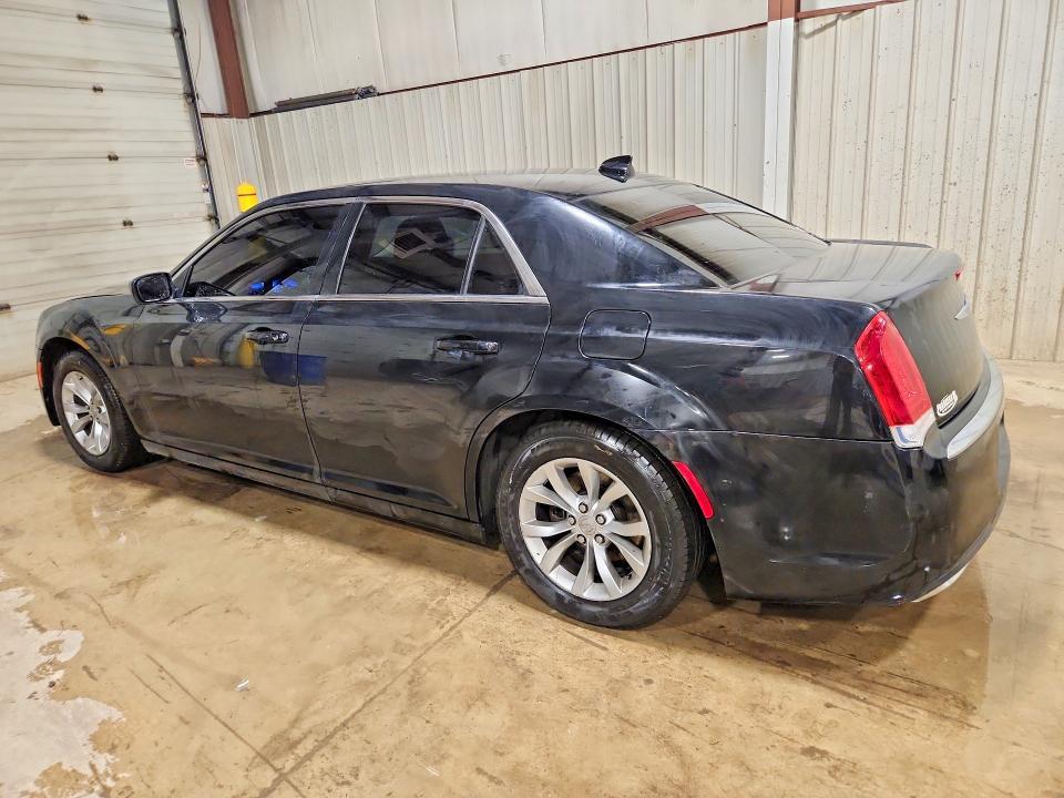 2018 Chrysler 300 Touring