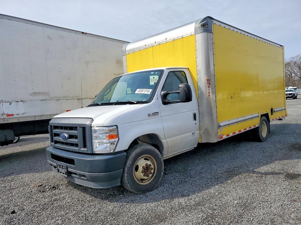 2022 Ford E350 BOX Truck