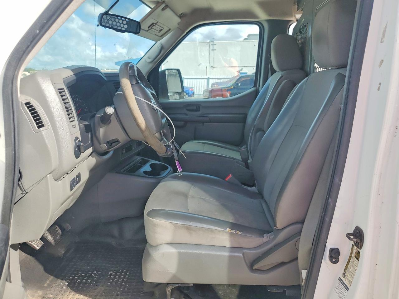 2016 Nissan NV 1500 SV Delivery Van