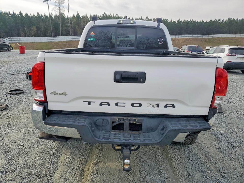 2016 Toyota Tacoma SR5 V6