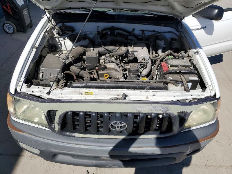 2002 Toyota Tacoma Base