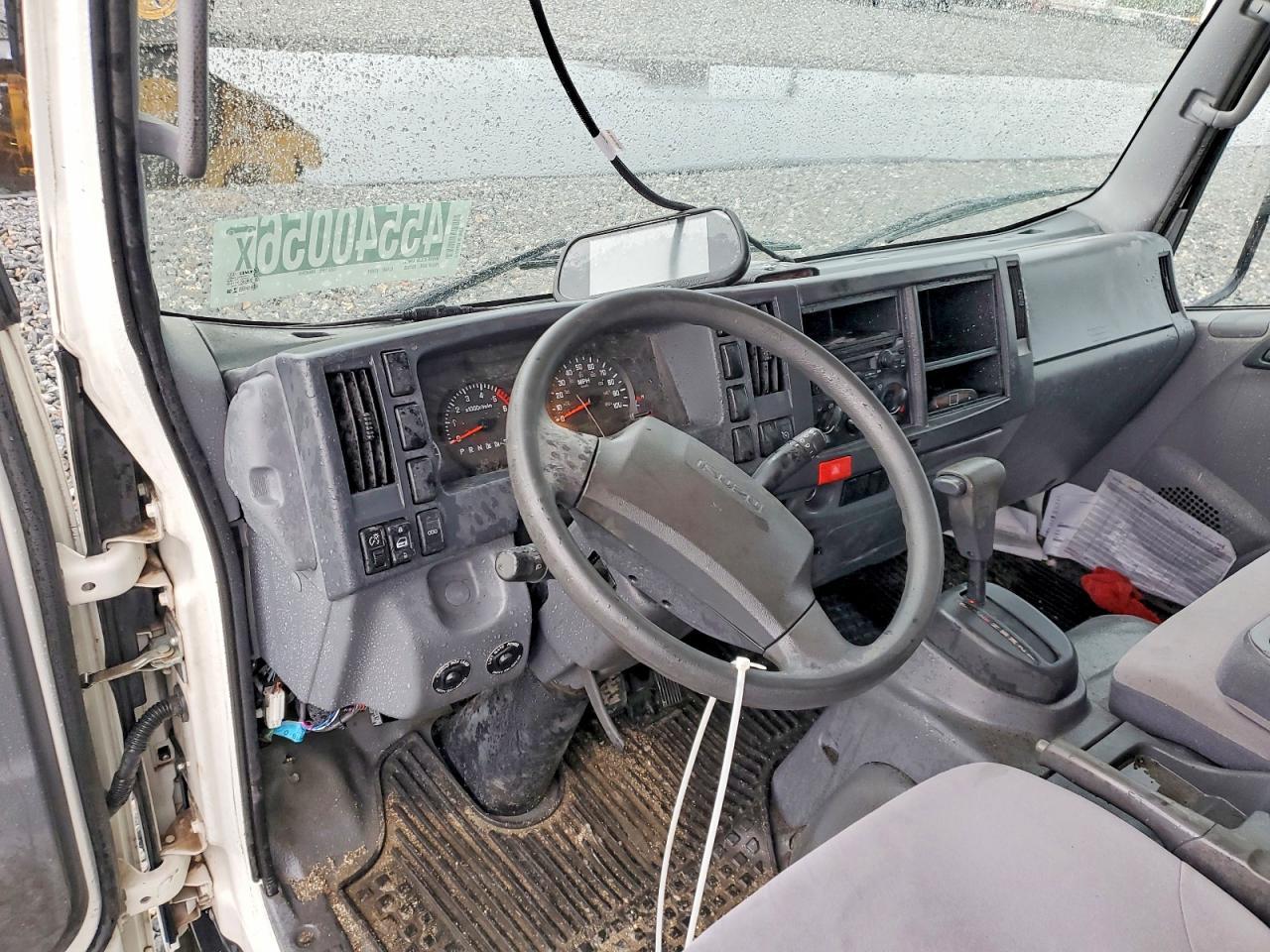 2021 Isuzu NPR HD Delivery Truck