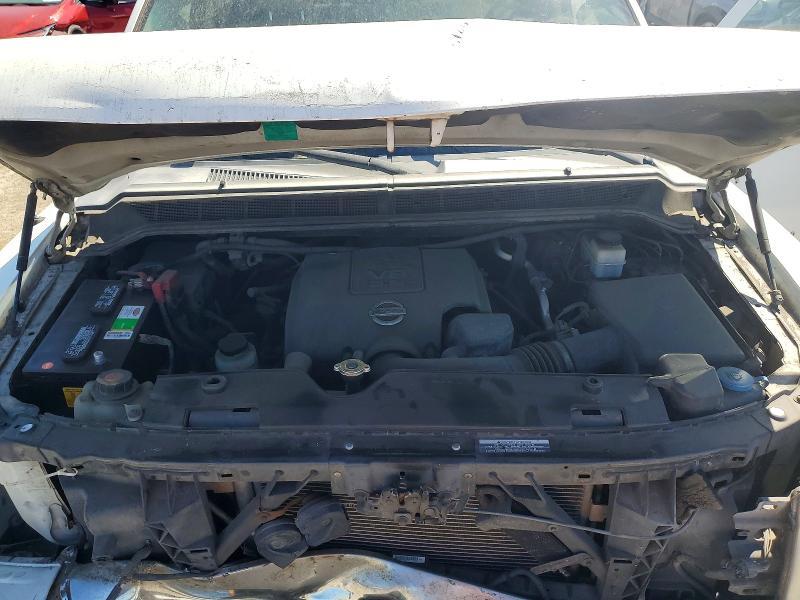 2012 Nissan Titan SV