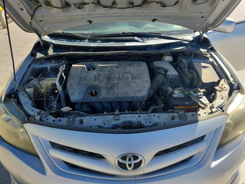 2013 Toyota Corolla s