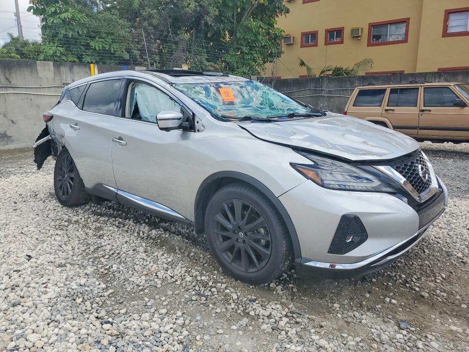 2022 Nissan Murano sl