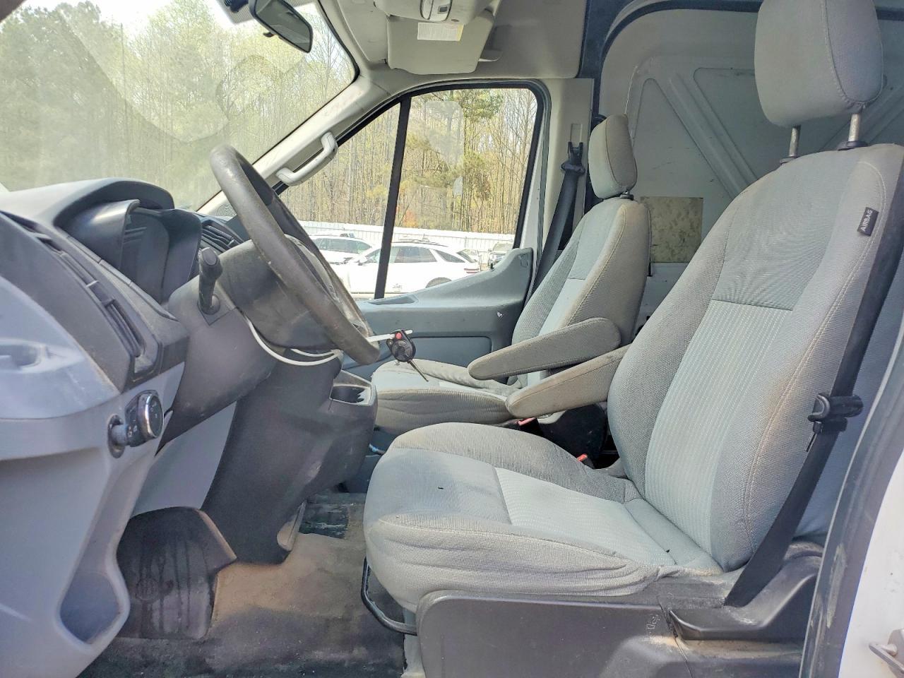 2015 Ford Transit T-250