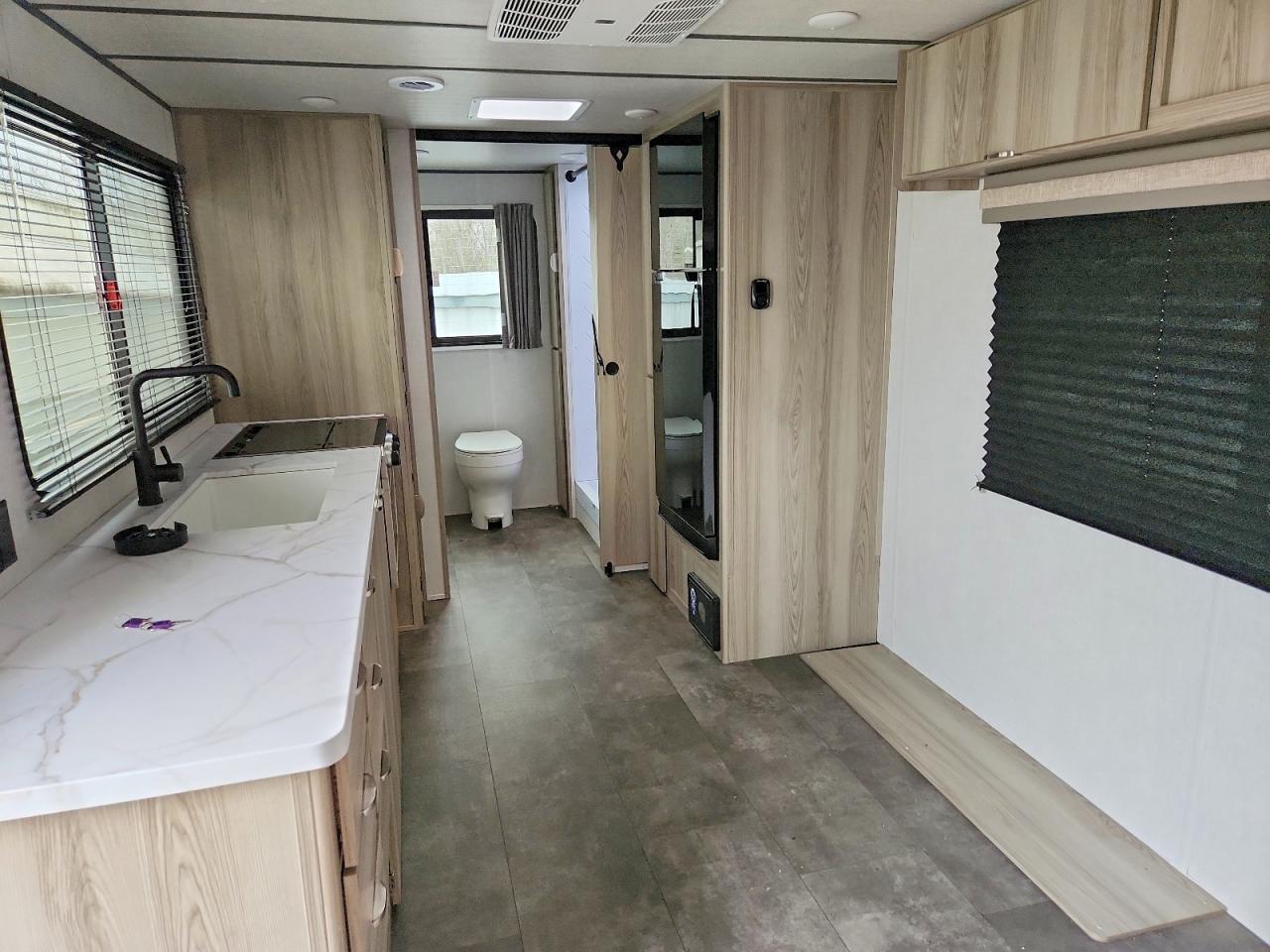 2025 Foresriver 2025 Forest River Wildwood Towables Camper