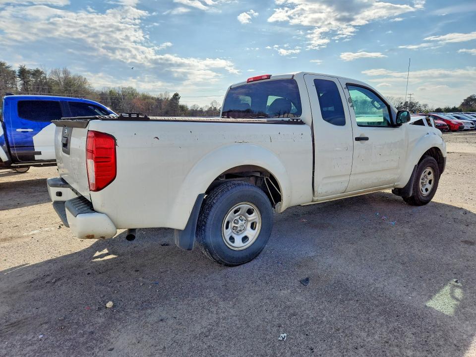 2017 Nissan Frontier S