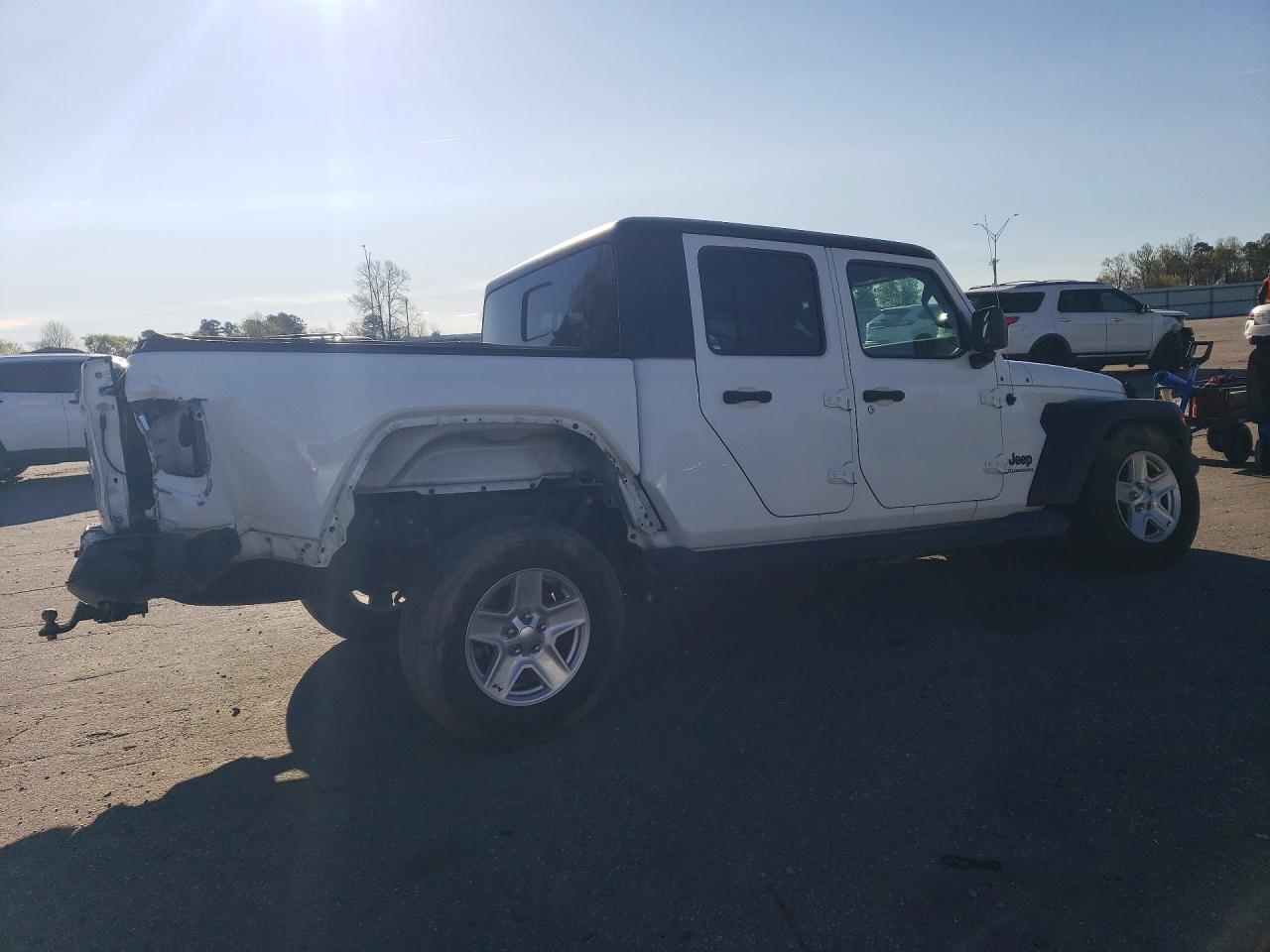2020 Jeep Gladiator Sport