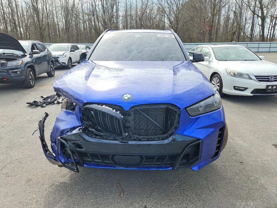 2026 BMW X5 M60i