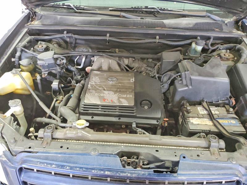2002 Toyota Highlander Base