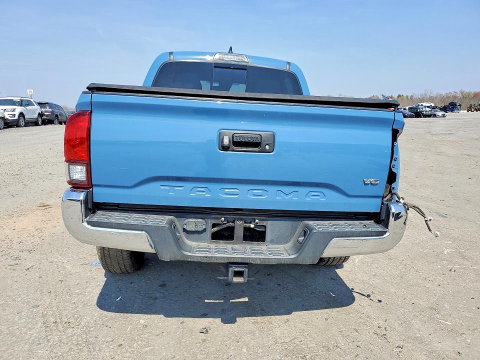 2019 Toyota Tacoma trd Off-road
