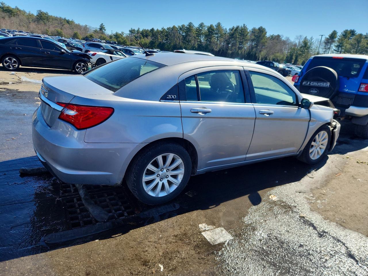 2013 Chrysler 200 Touring