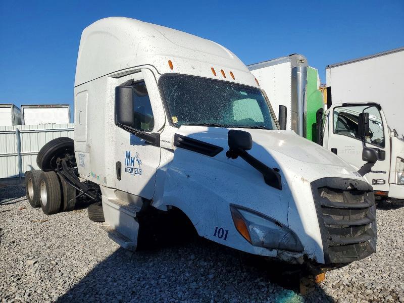 2022 Freigliner 2022 Freightliner Cascadia 126 Semi Truck