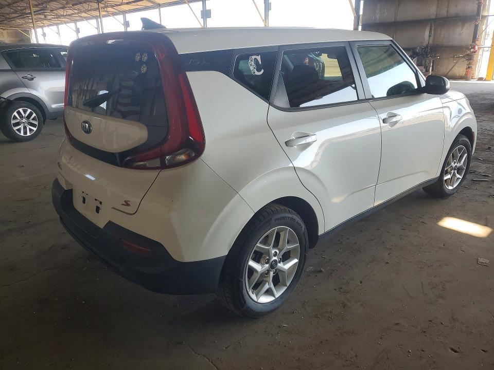 2021 KIA Soul s