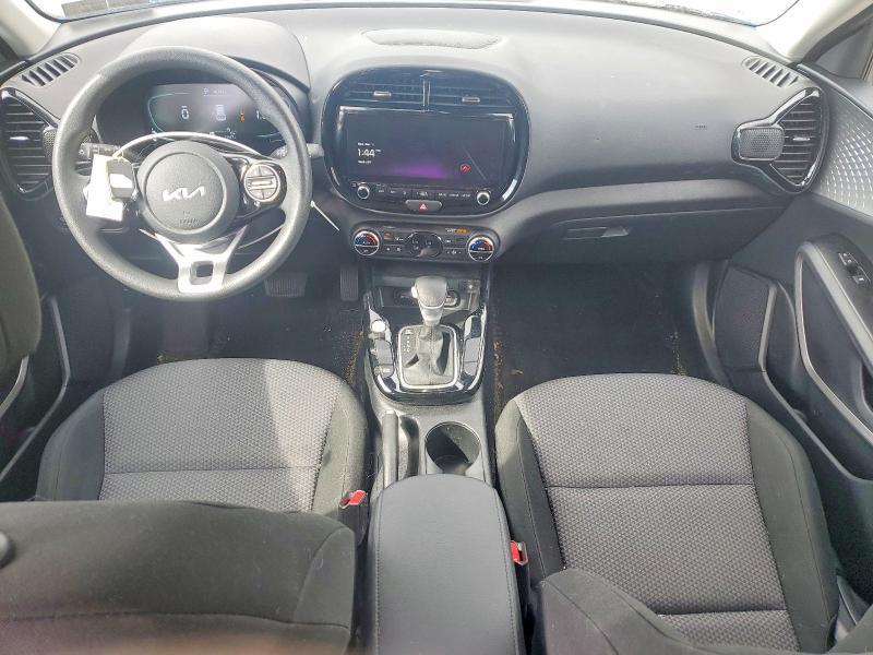 2024 KIA Soul s